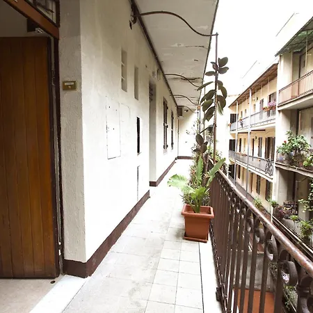 San Lorenzo House Apartament *